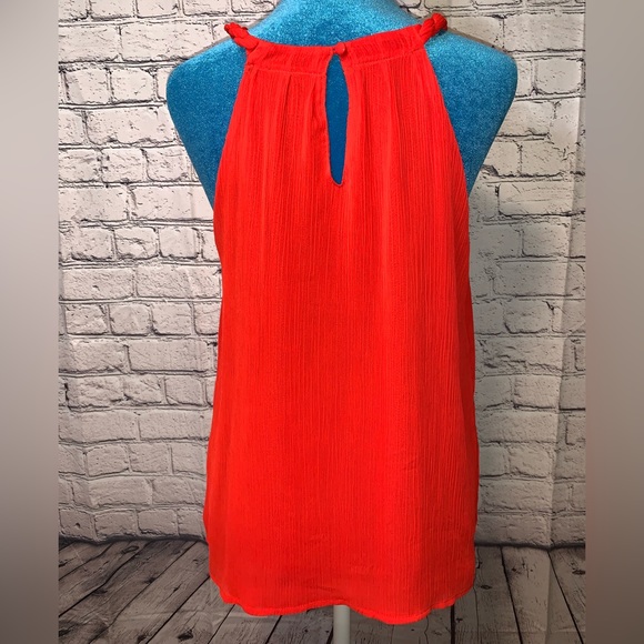 🈹 A.N.A. Twist Strap Top - Picture 2 of 9